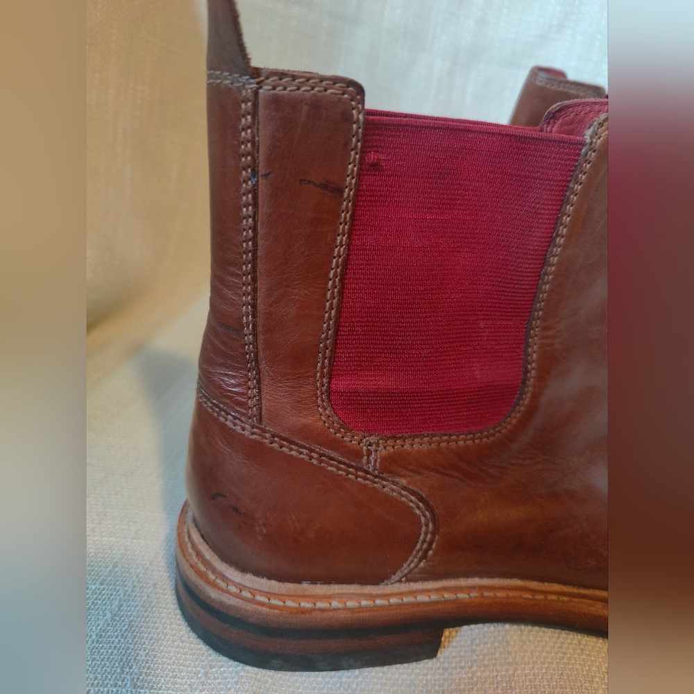 Men's Cole Haan leather Chelsea boots with Dainite soles, Size 8 - Picture 3 of 10